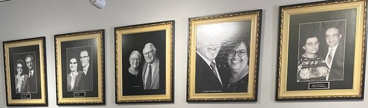 Memorial: galeria de retratos históricos